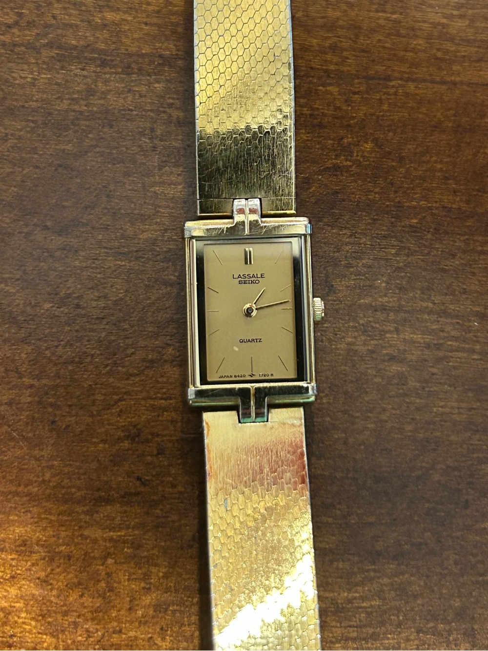 Vintage Lassale by Seiko  ladies watch 8420-7049 New Battery